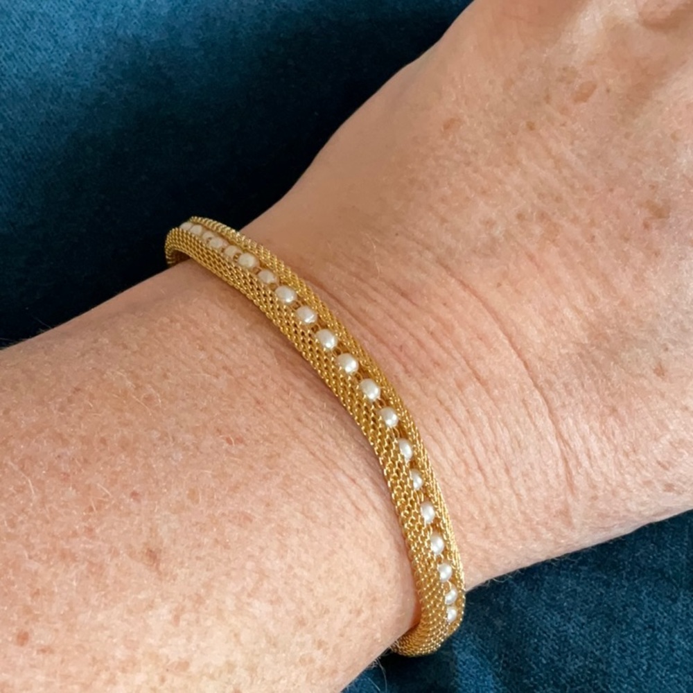 80s Vintage gold mesh and pearl bracelet